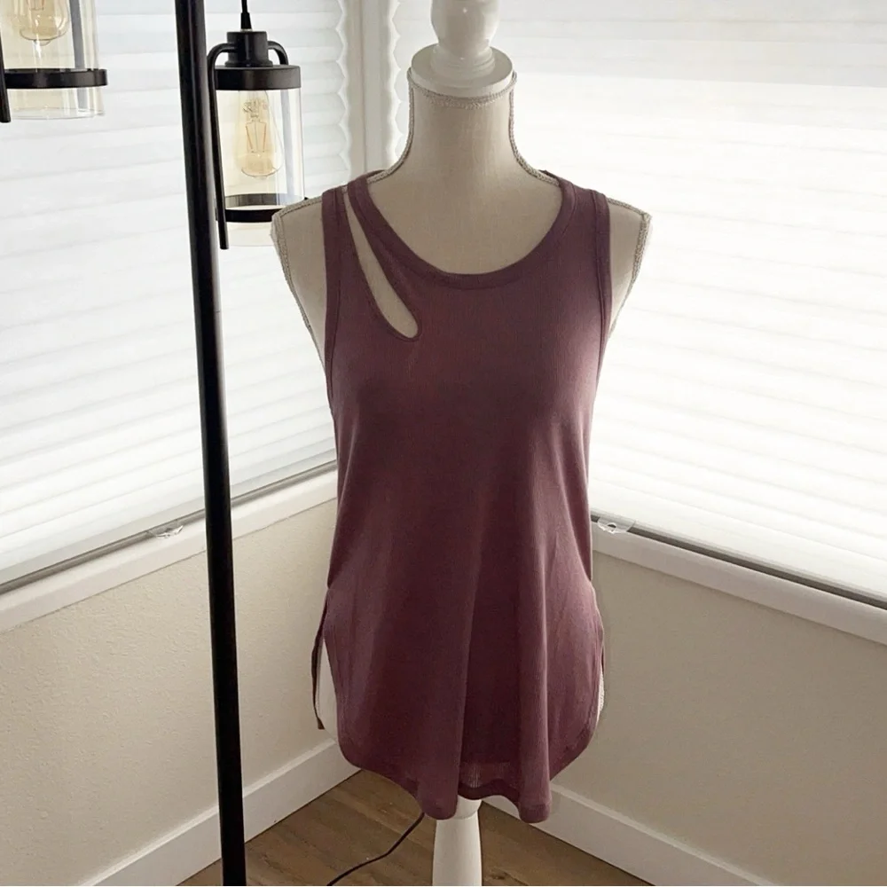 ALO YOGA Enso Airbrush Mauve Tank Top